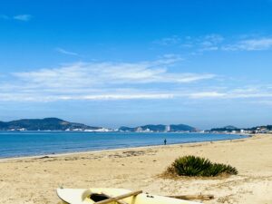 福間海岸は遠浅の海、青い空、最高です！